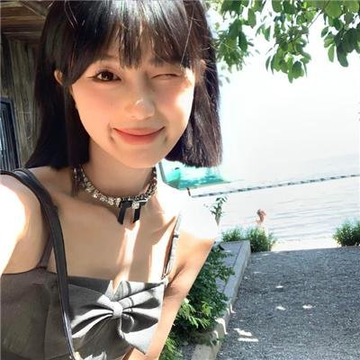 自由第一日